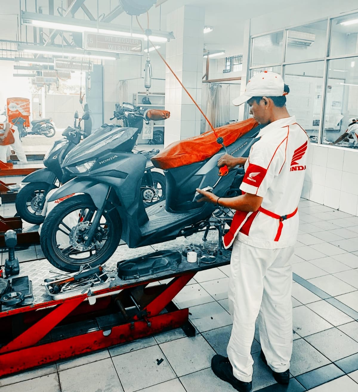 Kerlap Motor: Solusi Perawatan Motor di Adipala yang Handal
